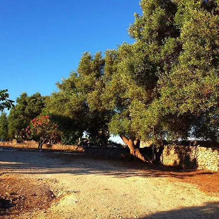Trullo Happy Sunrise Tatil Evi