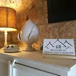 Trullo Happy Sunrise بيت للعطل *