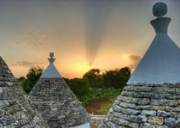 Trullo Happy Sunrise 度假居